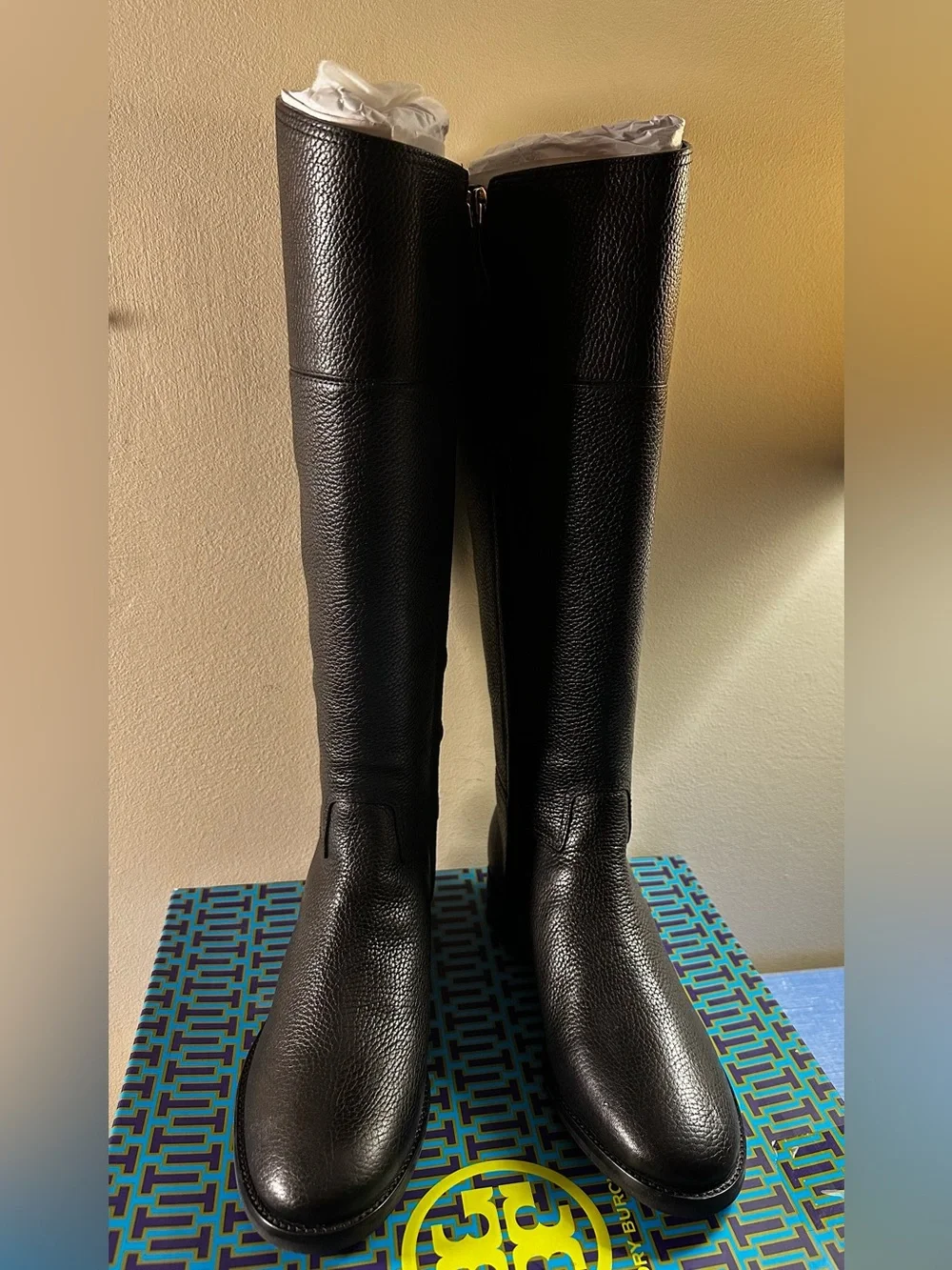 Tory Burch Junction Riding Boots Women’s 8 Black Tumbled Leather New in Box